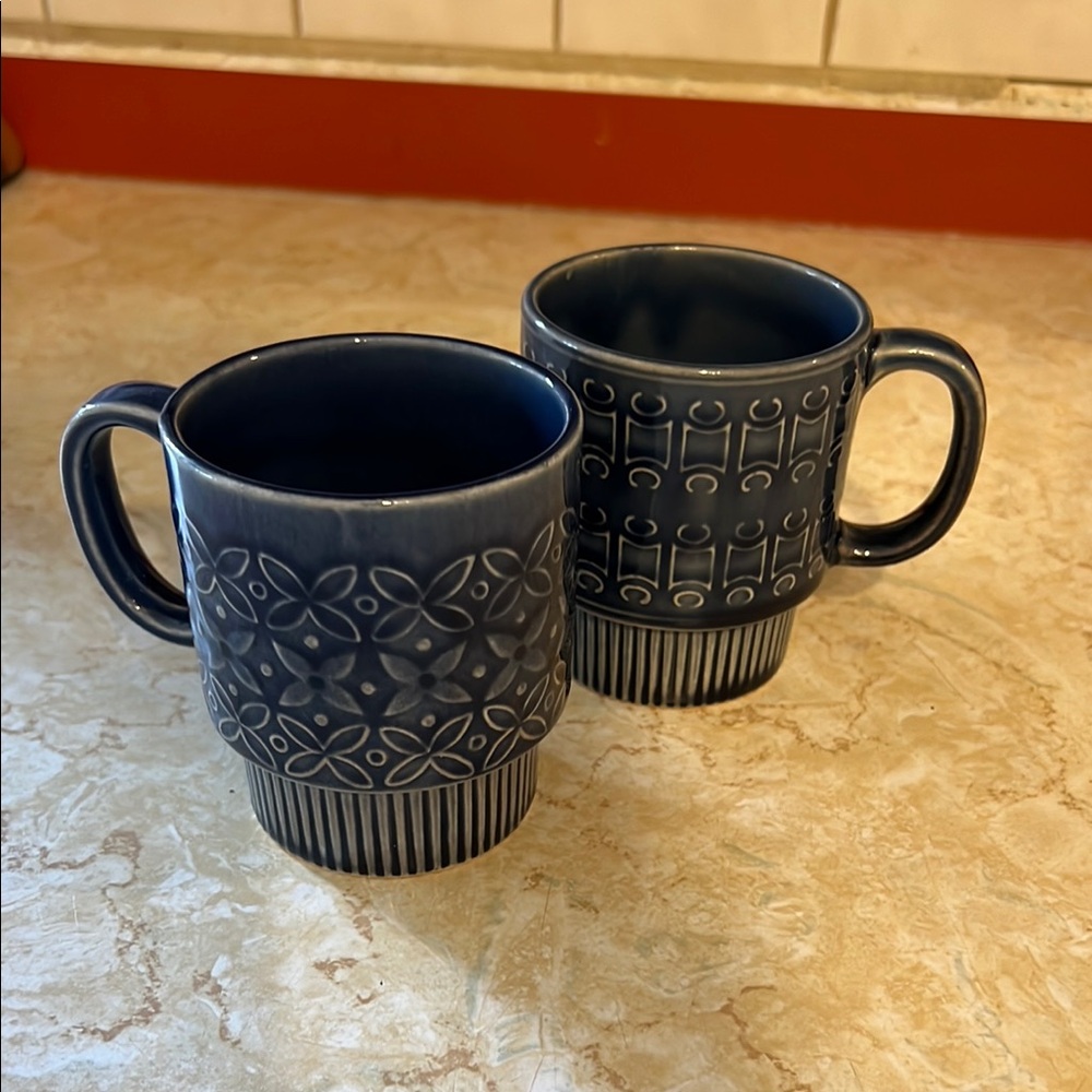Blue Patterned Ceramic Mugs - Picture 3 of 4